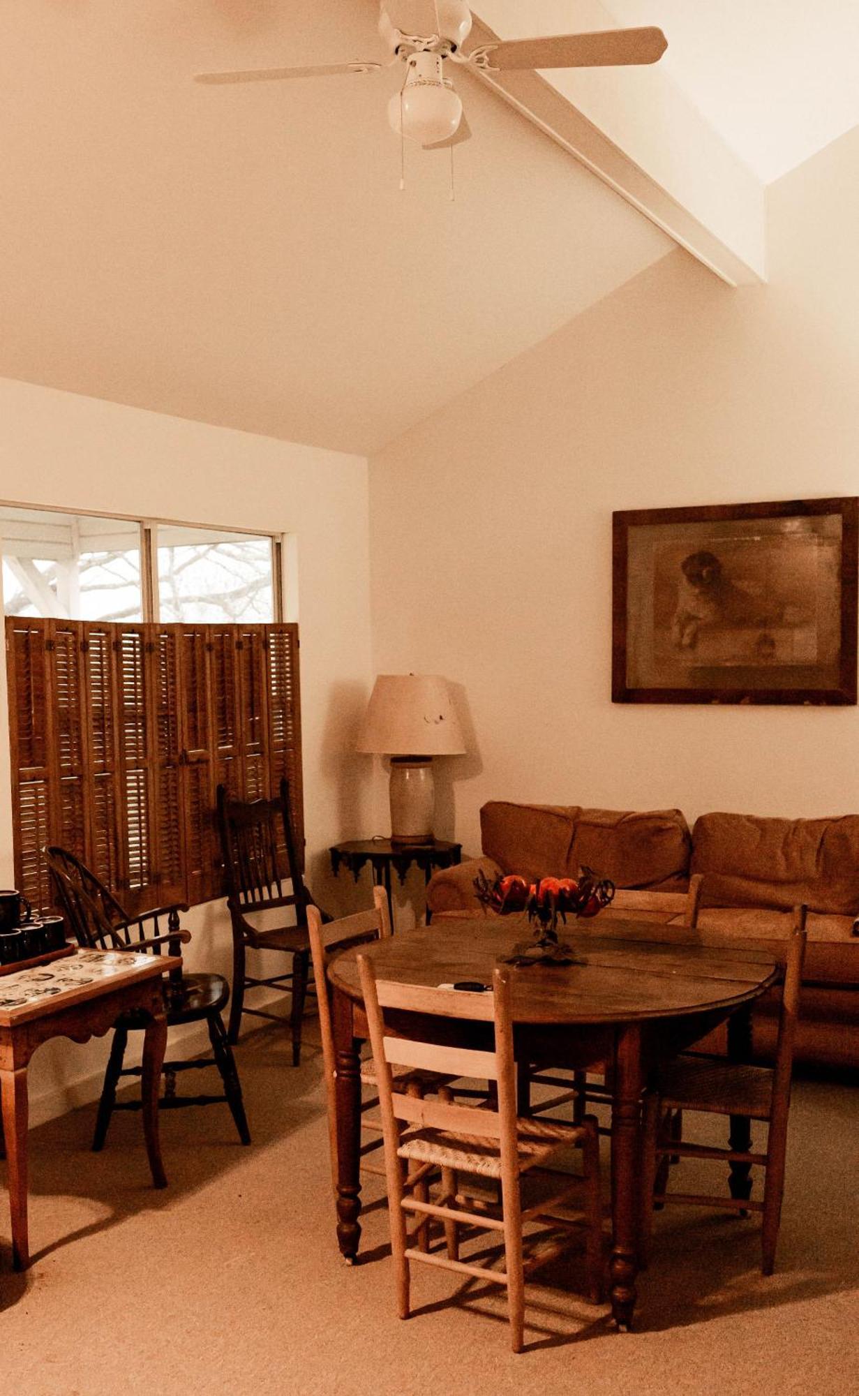 Morris Ranch Bed and Breakfast Φρέντερικσμπεργκ Εξωτερικό φωτογραφία
